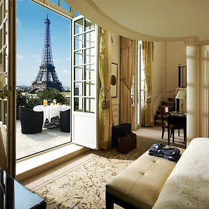 Hotel Shangri-la Hotel, Parigi