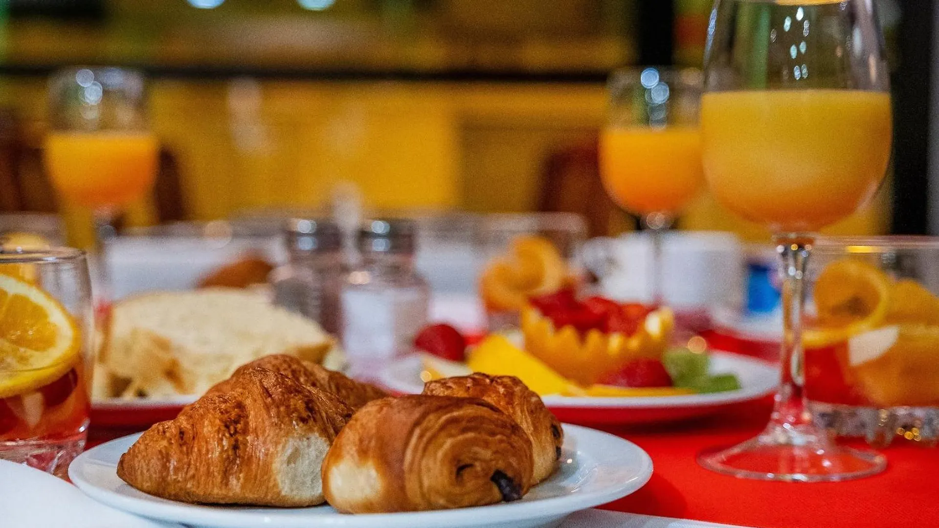 Hotel Sainte-Rose Lourdes